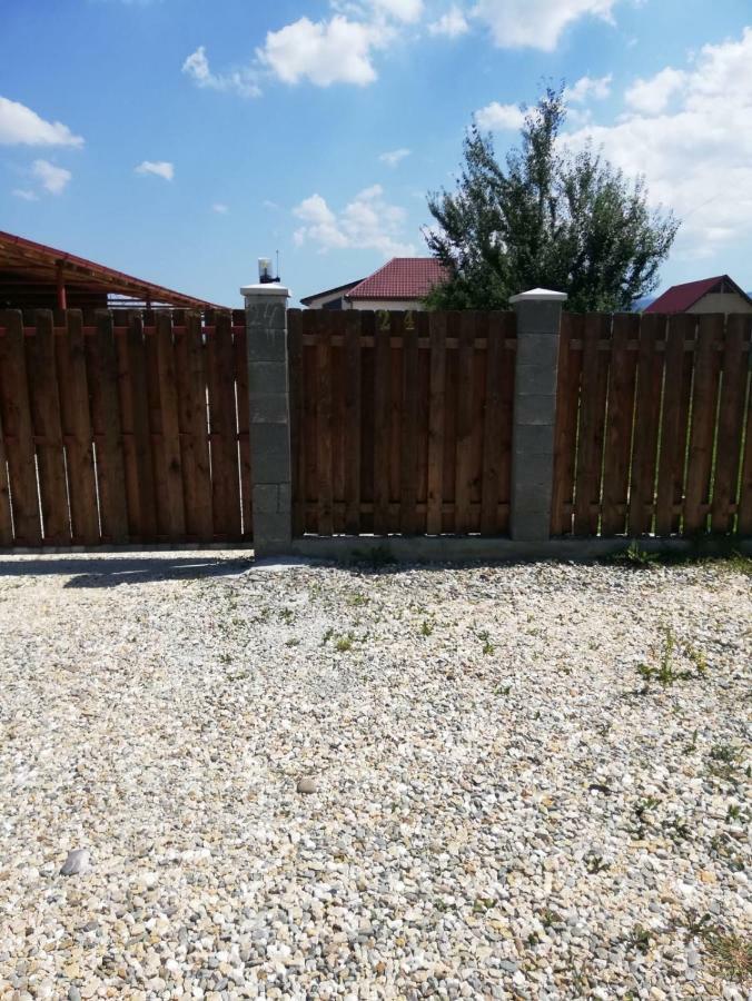 Vila Ekooos Braşov Buitenkant foto